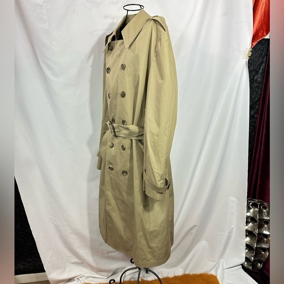 Vintage London Fog tan double breasted trench coat size 40 - Picture 6 of 11